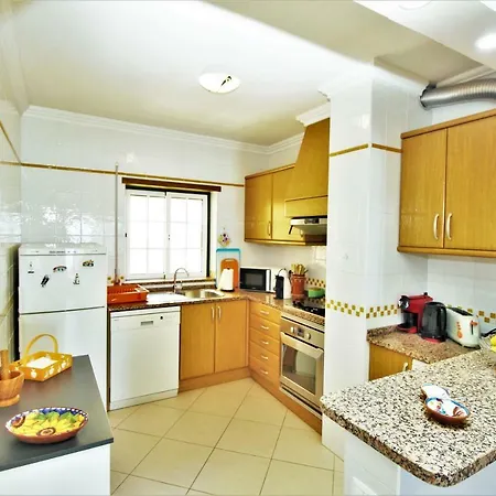 Appartamento Cozy Beachfront Armação de Pêra